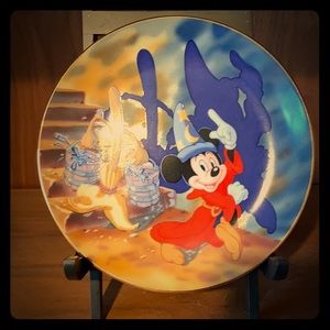 Mickey Mouse Fantasia “Sorcerer’s Apprentice”Plate